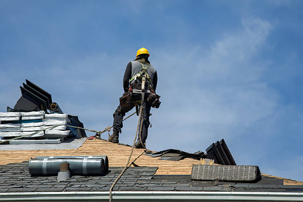 Professional Gutter Installation technician working in Mountain Lakes, NJ
